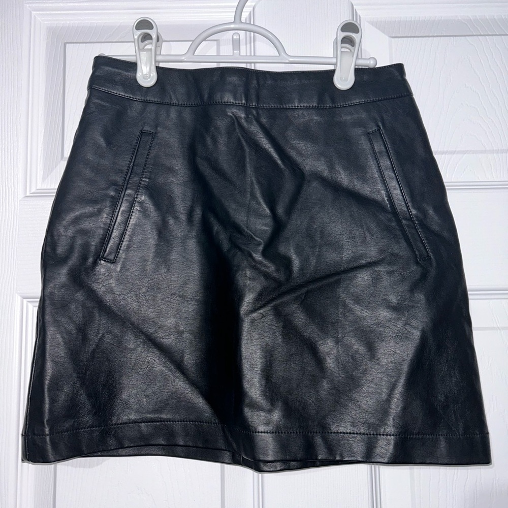 Forever 21 Black Faux Leather Skirt